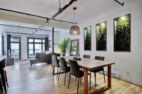 Le Gentleman // Downtown spacious condo Quebec